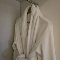Deluxe 2BR apt Excellent Location Cityviews & Pool