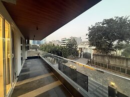 The Hi-rise