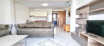 Bungalow White Apartment