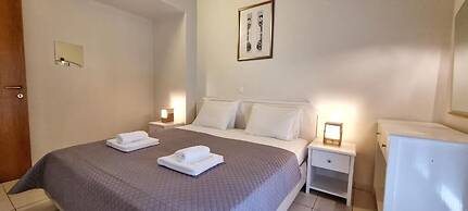 Bungalow White Apartment