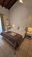 Bungalow White Apartment