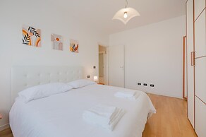Poppy's Flat -10 min from Venice & Wi-Fi