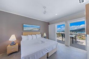Spa Haven 18A Top Floor Private Spa