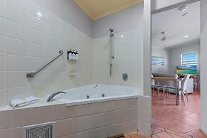 Spa Haven 18B Top Floor In Room Spa