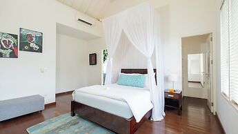 Villa Merta Sari 10 by Villa Finder