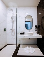 Paradhevi Boutique