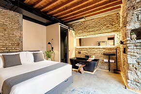 Coeo Despertar Signature Apartments