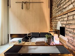 Coeo Despertar Signature Apartments