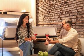 Coeo Despertar Signature Apartments