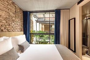 Coeo Despertar Signature Apartments