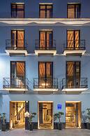 Coeo Despertar Signature Apartments