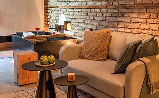 Coeo Despertar Signature Apartments