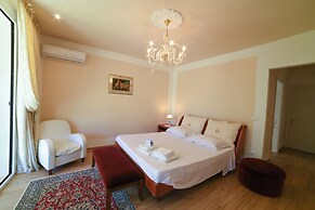 Villa Nina Luxury With Pool