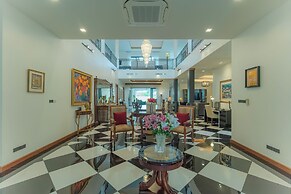 Villa Viola | 7 BR Brand New Fully Staffed Villa
