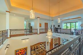 Villa Viola | 7 BR Brand New Fully Staffed Villa