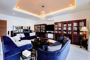 Villa Viola | 7 BR Brand New Fully Staffed Villa