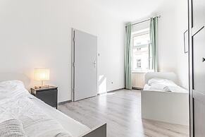Comfortable 2BR Near Prater Danube