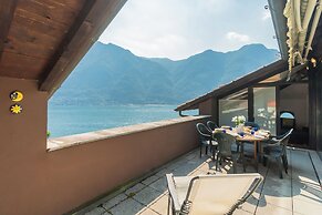 Terrace Bellavista in Nesso