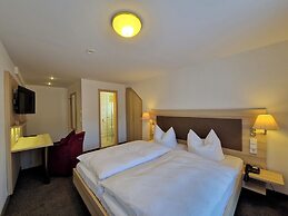 Blume Hausach I Hotel & Restaurant