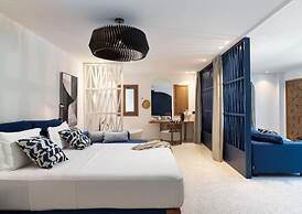 LYO II Boutique Suites Mykonos