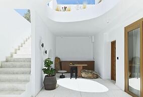 LYO II Boutique Suites Mykonos