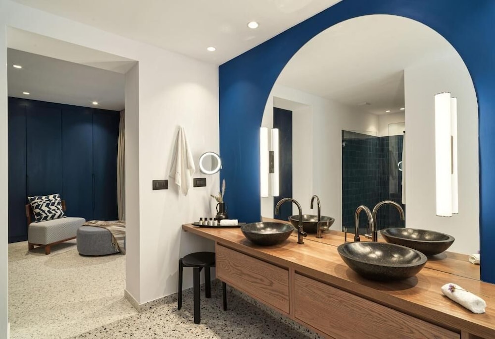 LYO II Boutique Suites Mykonos