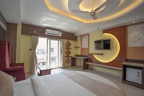 Trayee International