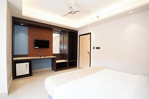 Trayee International