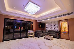 Trayee International