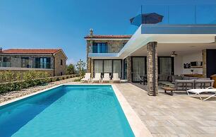 Villa Oblica