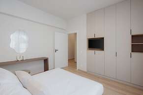Luxury & Spacious Penthouse in Athens with Terrace 