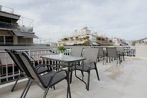 Luxury & Spacious Penthouse in Athens with Terrace 