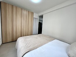 143 LCA - Stay Blue House