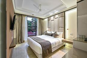 Hotel Grand Girdhar Premier