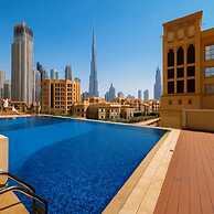 Vogue | Downtown near Dubai Mall | Burj Khalifa