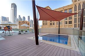 Vogue | Downtown near Dubai Mall | Burj Khalifa