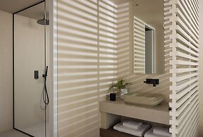 Santorini Heart Hotel & Spa