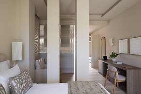 Santorini Heart Hotel & Spa