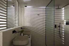 Santorini Heart Hotel & Spa
