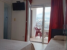 Beachfront Sunset Apartments Sutomore