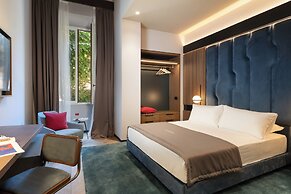Arts & Crafts Luxury Suites by Amalia