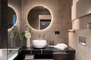 Arts & Crafts Luxury Suites by Amalia