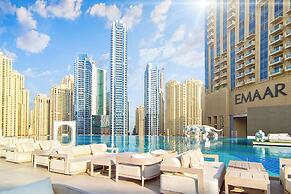 LUX The JW Marina Suite 5