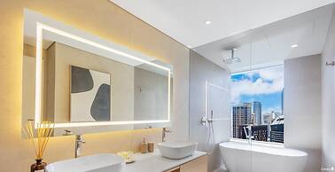 LUX The JW Marina Suite 5