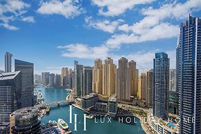 LUX The JW Marina Suite 5