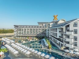 The X Belek
