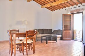 Residence with swimming pool in Campiglia Marittima