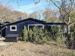 6 Person Holiday Home in Logstor