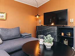6 Person Holiday Home in Logstor