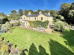 St Anne's Manor